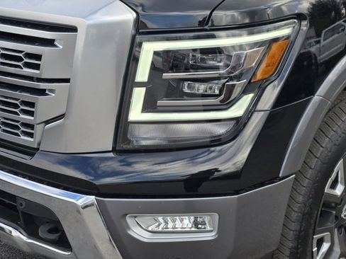 Used 2024 Nissan Titan Platinum Reserve w/ Moonroof Package image 9