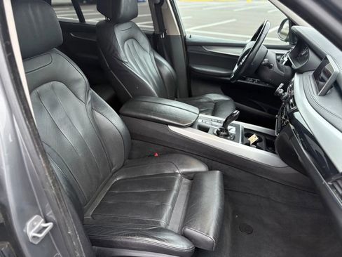 Used 2015 BMW X5 xDrive50i image 16