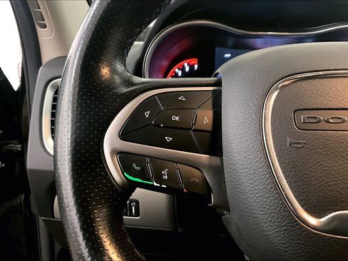 Used 2019 Dodge Durango SXT w/ 3rd Row Seating Group image 18