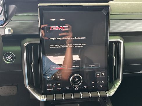 New 2026 GMC Acadia Elevation w/ Elevation Premium Package image 24