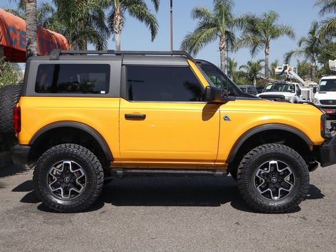 Used 2022 Ford Bronco Black Diamond image 10