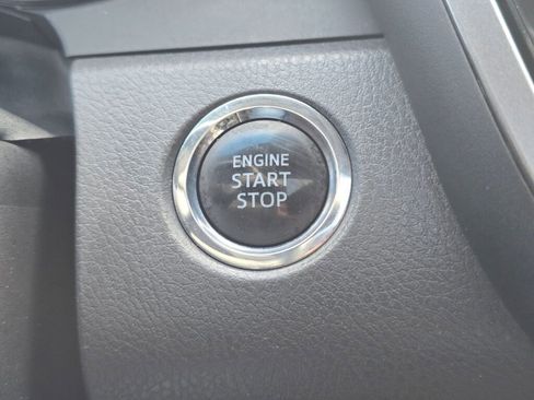 Used 2018 Toyota Camry XLE w/ Audio Package image 27