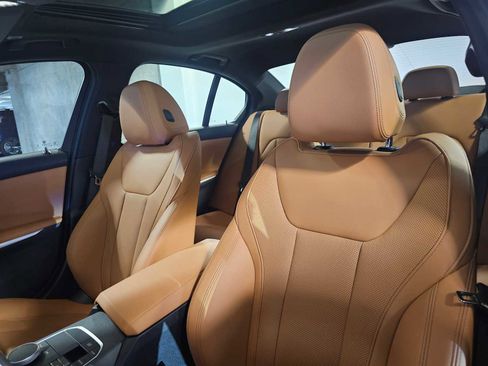 Used 2025 BMW 330i xDrive 330i xDrive w/ Convenience Package image 34