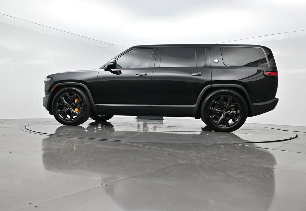 Used 2025 Rivian R1S Premium Dual AWD/4WD image 55