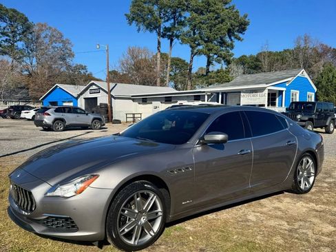 Used 2017 Maserati Quattroporte S GranLusso image 5