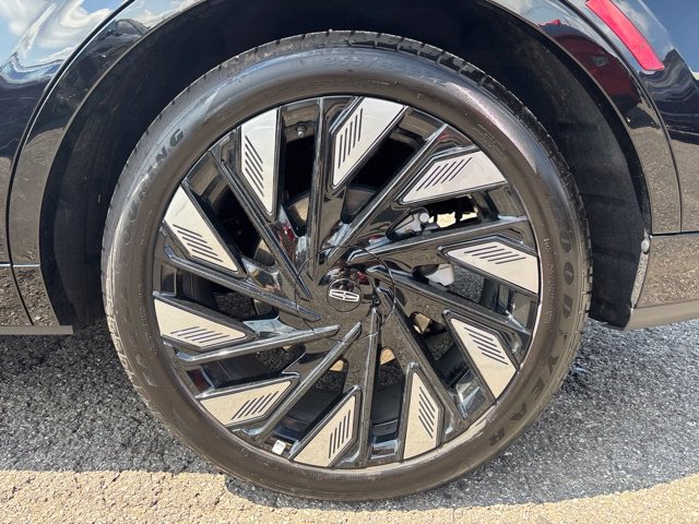 New 2026 Lincoln Nautilus Reserve w/ Jet Appearance Package AWD/4WD image 25