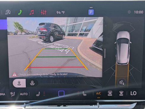 New 2026 Volkswagen Tiguan SE R-Line FWD image 24