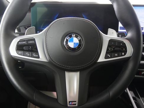 Used 2025 BMW X7 xDrive40i w/ M Sport Package image 18