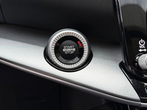 New 2026 Jeep Grand Wagoneer Limited AWD/4WD image 11