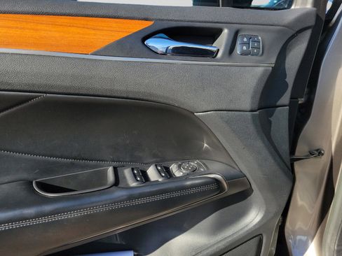 Used 2017 Lincoln MKC Reserve image 22