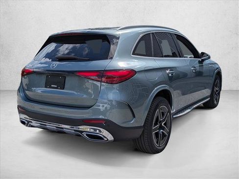 New 2026 Mercedes-Benz GLC 300 image 2