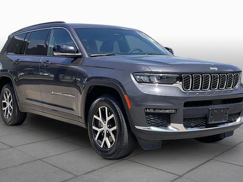 Used 2024 Jeep Grand Cherokee L Limited w/ Luxury Tech Group II AWD/4WD image 3