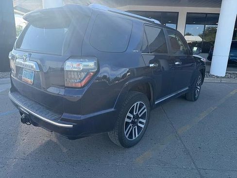Used 2024 Toyota 4Runner Limited AWD/4WD image 2