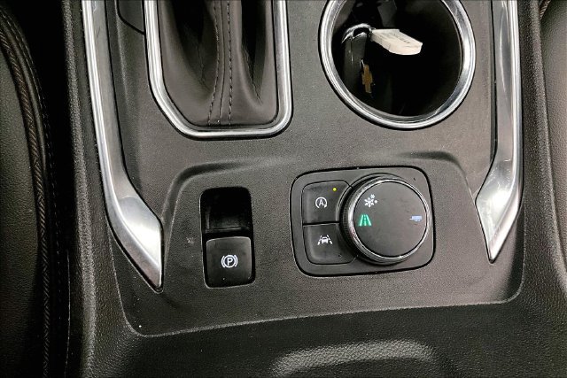 Used 2023 Chevrolet Traverse High Country FWD image 37