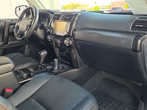 Used 2021 Toyota 4Runner TRD Off-Road Premium image 34