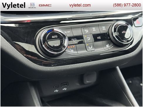 Used 2024 Buick Envista Sport Touring w/ Convenience I Package image 28