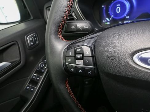 Used 2022 Ford Escape SEL w/ SEL Stealth AWD Package image 30