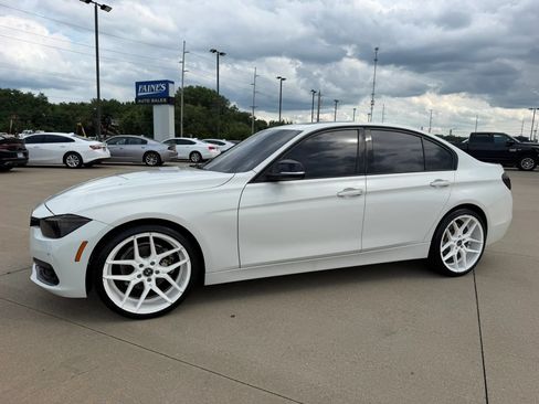 Used 2016 BMW 328i Sedan RWD image 25