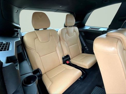 Used 2018 Volvo XC90 T6 Inscription w/ Convenience Package image 25