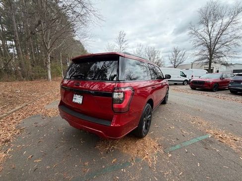 Used 2021 Ford Expedition Limited image 19