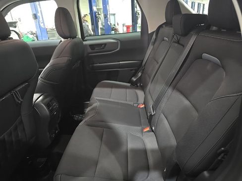 Used 2022 Ford Bronco Sport Badlands image 15