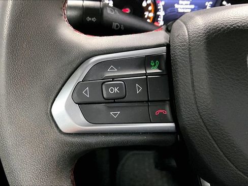 Used 2022 Jeep Compass Trailhawk image 11