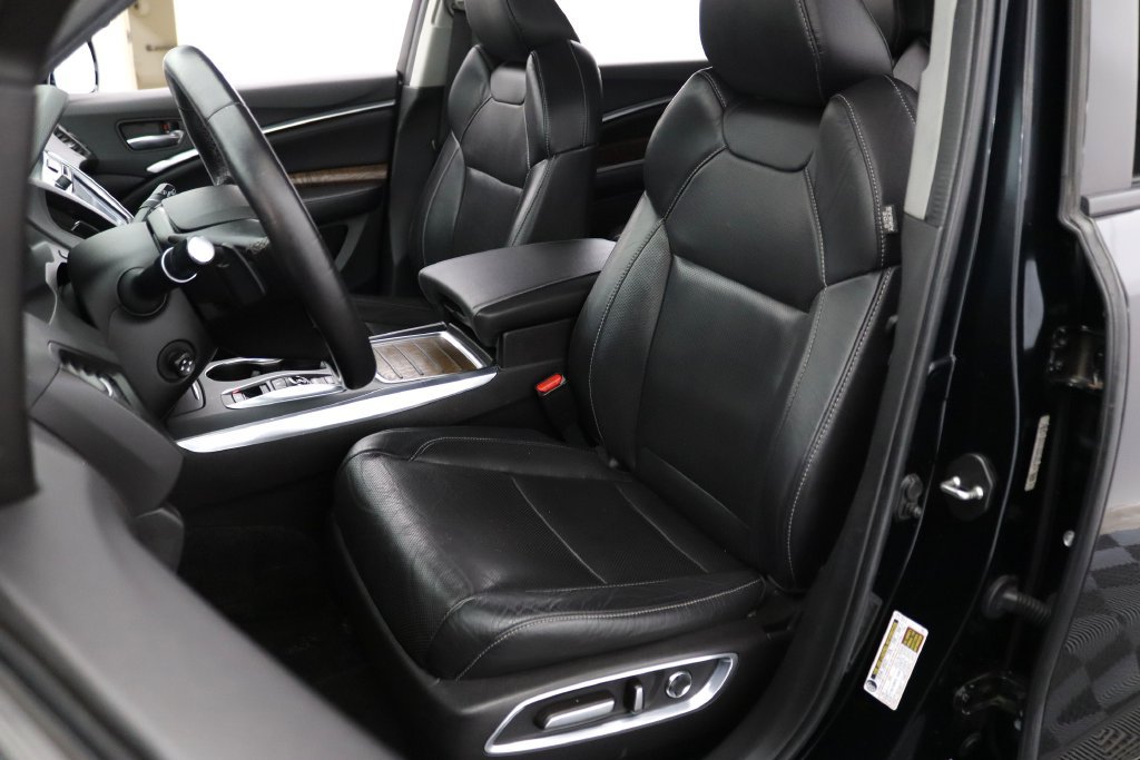 Used 2019 Acura MDX w/ Technology Package AWD/4WD image 2