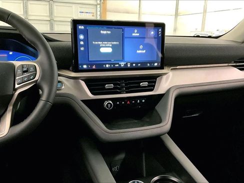 New 2026 Ford Explorer Active image 6