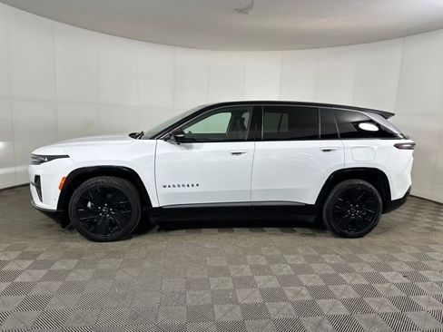 Used 2024 Jeep Wagoneer Launch Edition image 6