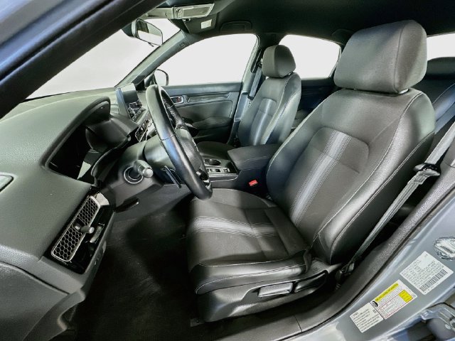 Used 2025 Honda Civic Sport image 26