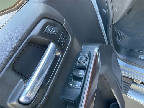 Used 2021 GMC Sierra 1500 SLT image 8