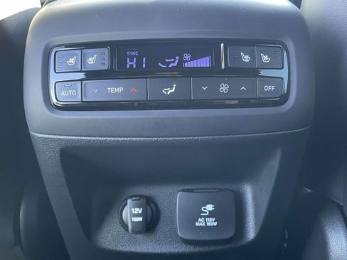 Certified 2025 Hyundai Palisade Calligraphy image 4