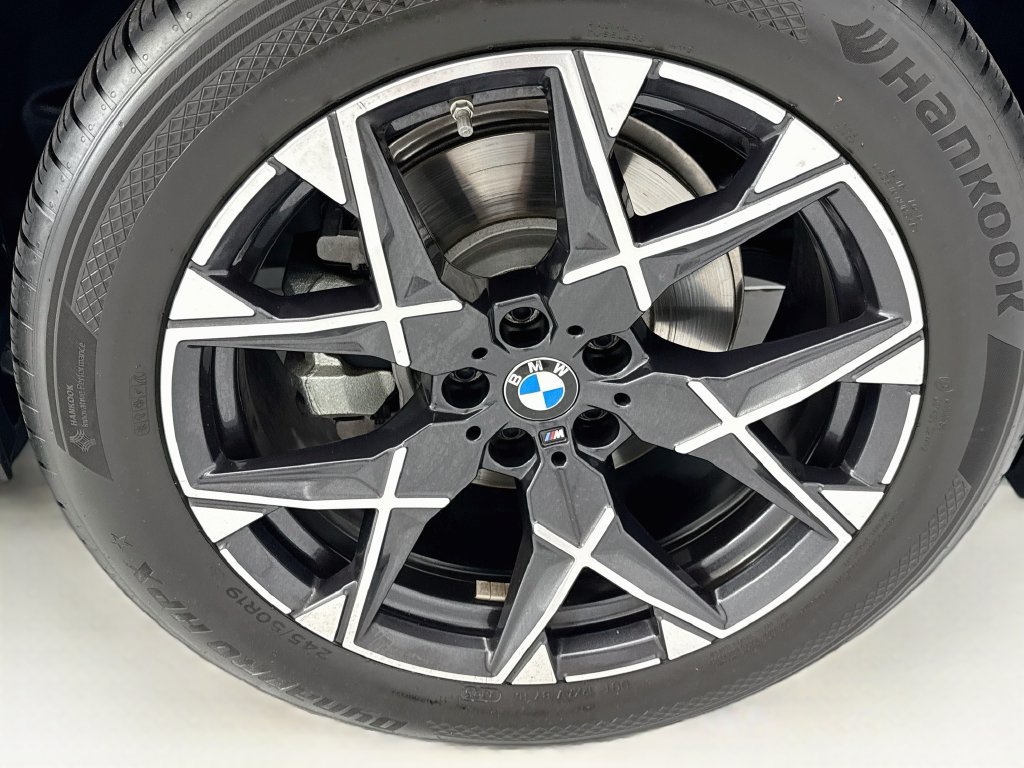 Certified 2026 BMW X3 xDrive30i w/ M Sport Package AWD/4WD image 30