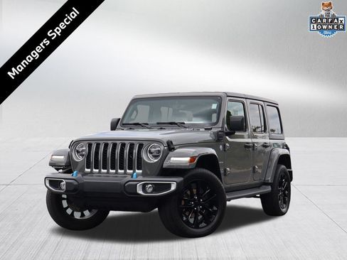 Used 2022 Jeep Wrangler Unlimited Sahara w/ Cold Weather Group AWD/4WD image 1