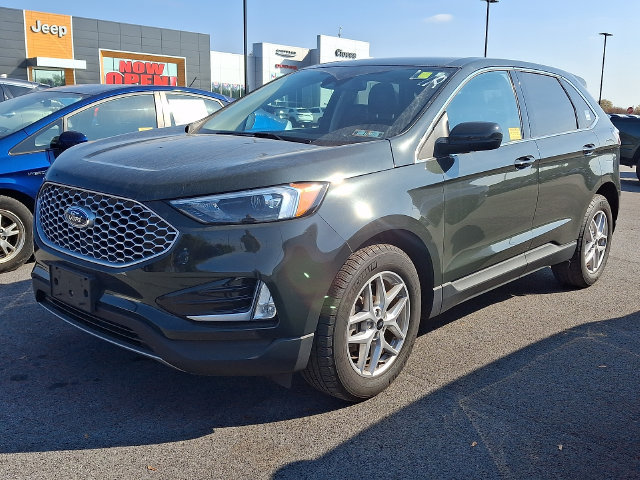 Used 2024 Ford Edge SEL w/ Convenience Package AWD/4WD image 3