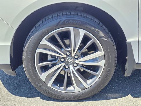 Used 2020 Acura MDX SH-AWD w/ Technology Package image 8