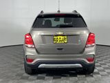 Used 2021 Chevrolet Trax LT w/ Driver Confidence Package image 6