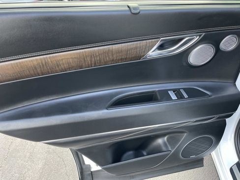 Used 2024 Genesis GV80 3.5T w/ Advanced Package image 23