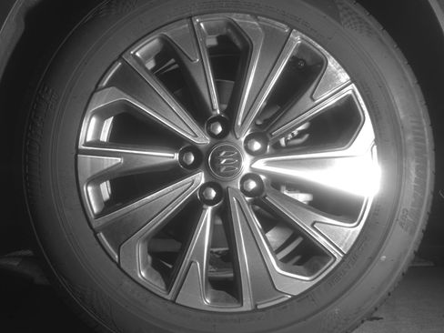 Used 2024 Buick Envision Preferred AWD/4WD image 14