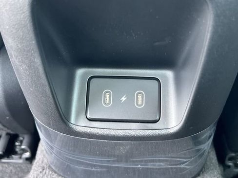 New 2026 Hyundai Elantra Limited FWD image 33