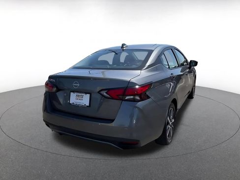 Used 2025 Nissan Versa SV FWD image 15