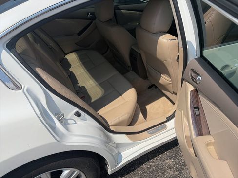 Used 2012 Nissan Altima 2.5 SL w/ 2.5SL Pkg FWD image 8
