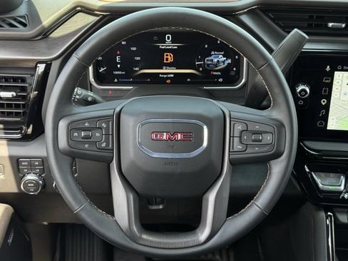 Used 2026 GMC Sierra 2500 AT4 AWD/4WD image 13