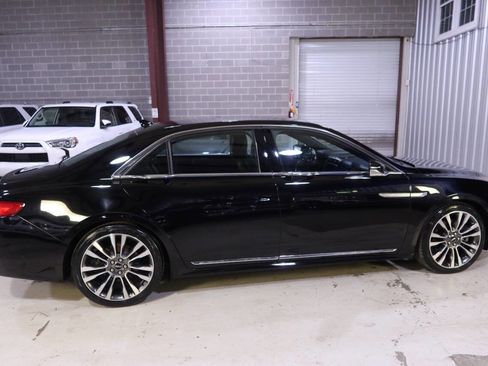 Used 2018 Lincoln Continental Reserve image 6