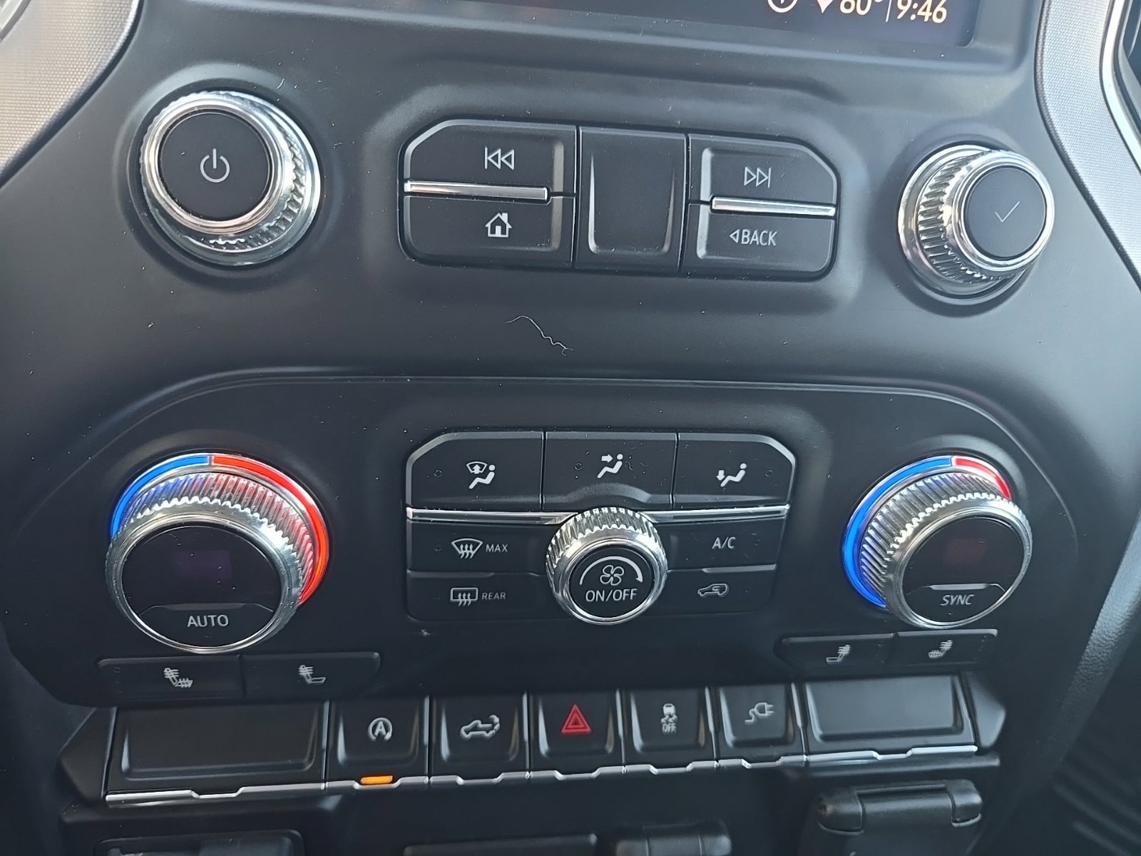 Used 2020 GMC Sierra 1500 Elevation w/ Elevation Value Package AWD/4WD image 30