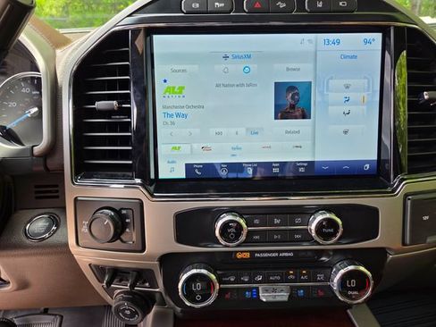 Used 2022 Ford F250 King Ranch w/ King Ranch Ultimate Package image 11