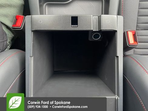 New 2026 Ford Explorer ST-Line w/ ST-Line Street Pack image 33