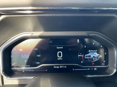 Certified 2024 GMC Sierra 1500 AT4 w/ AT4 Premium Package image 12