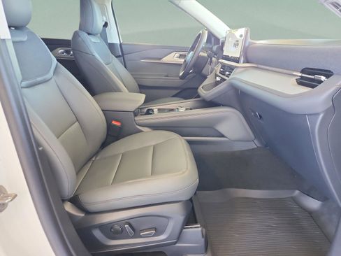 New 2026 Ford Explorer Active w/ Active Comfort Package image 20