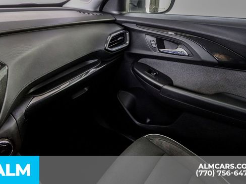 Used 2021 Chevrolet TrailBlazer LT w/ Convenience Package image 47